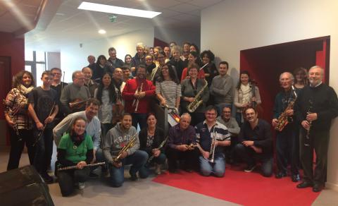 Les musiciens et le metteur en scène